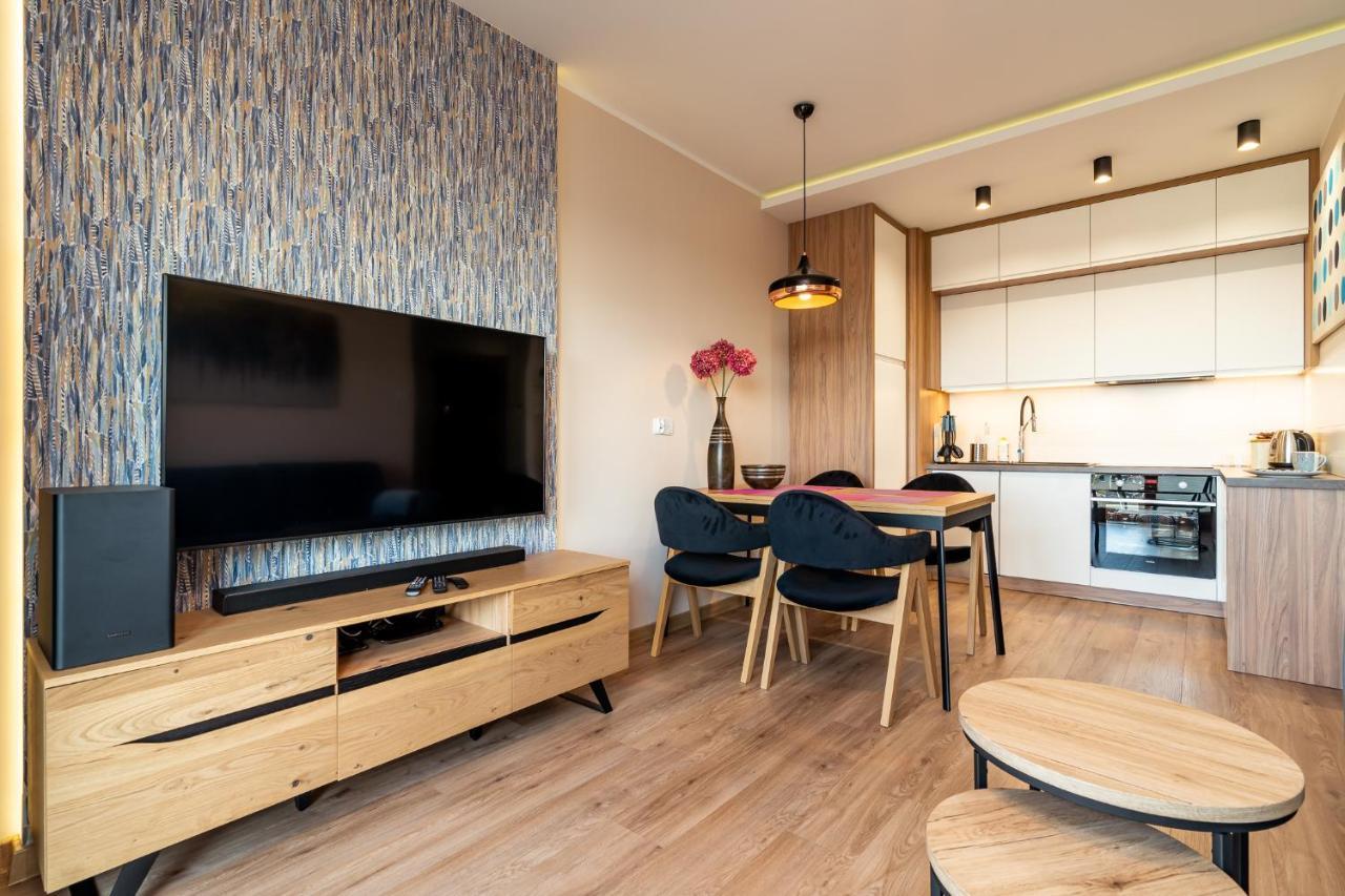 Apartamenty W Gdansku - Zajezdnia Wrzeszcz, Grudziadzka 4B Dış mekan fotoğraf